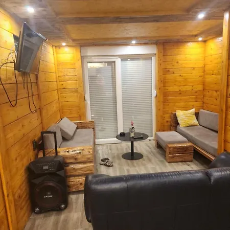 بيت للعطل Kuca Sa Pogledom